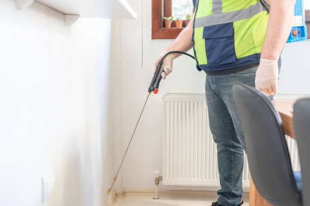Best Exterminator Services  in East Cleveland, OH